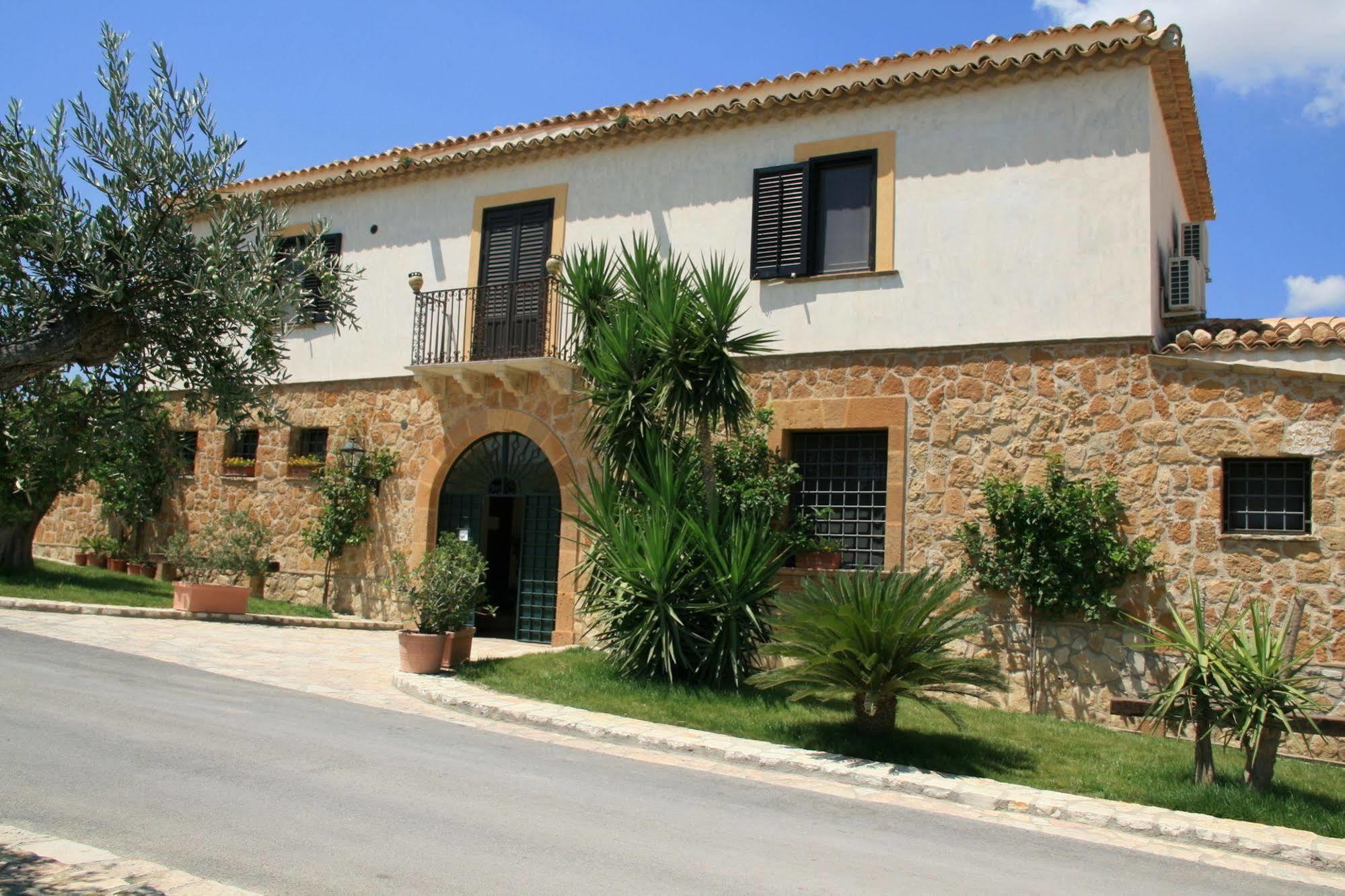 Don Giovanni Hotel Sambuca di Sicilia Esterno foto